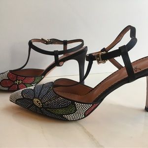 ITALIAN DESIGNER Multi-colored Floral Heels Sherry Anns